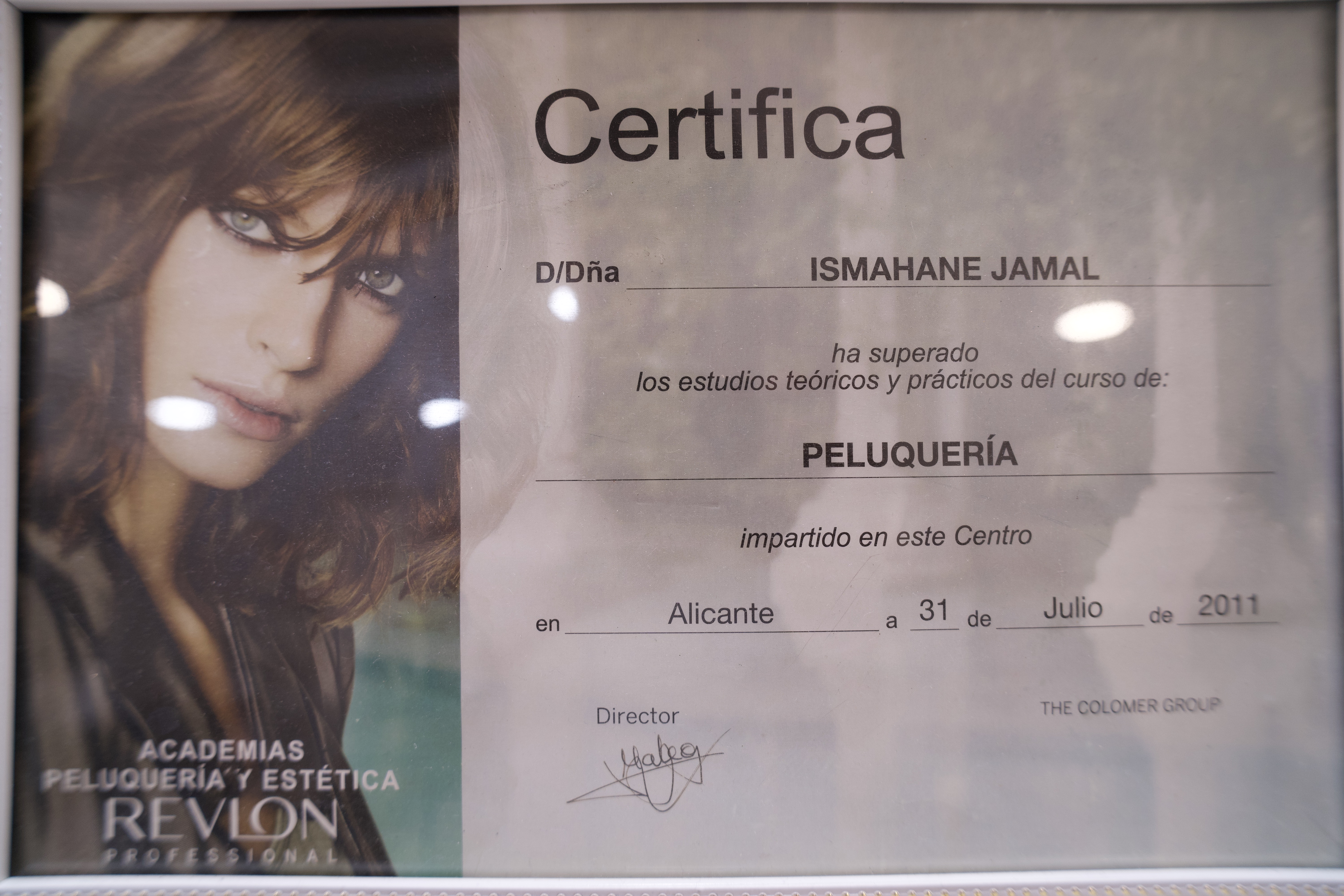 Certificado Revlon Professional — Ismahane Jamal